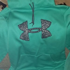 Under Armor Pullover